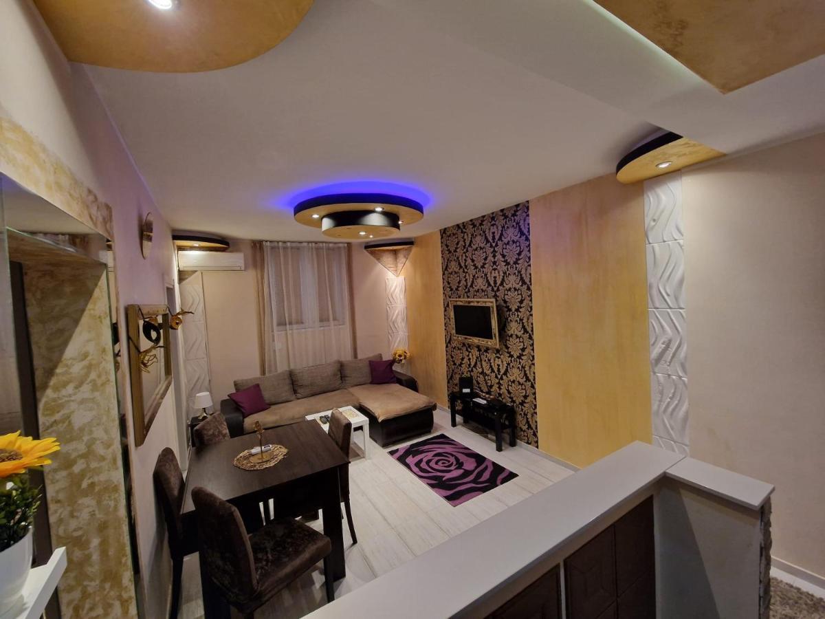 Apartamento Gold Belgrado Exterior foto